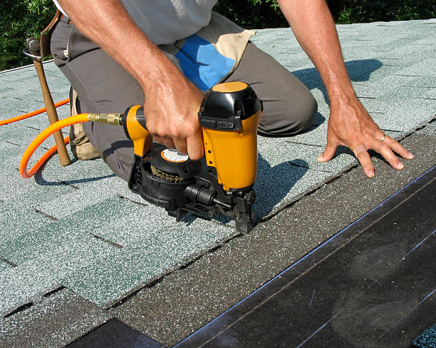 Best Emergency Roof Repair  in Coloma, MI